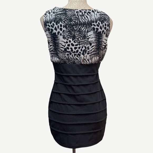 Ax Paris Animal Print Bandage Dress 12 - Picture 6 of 6